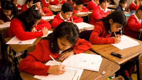 Becas del Bienestar ayudan a reducir deserción escolar