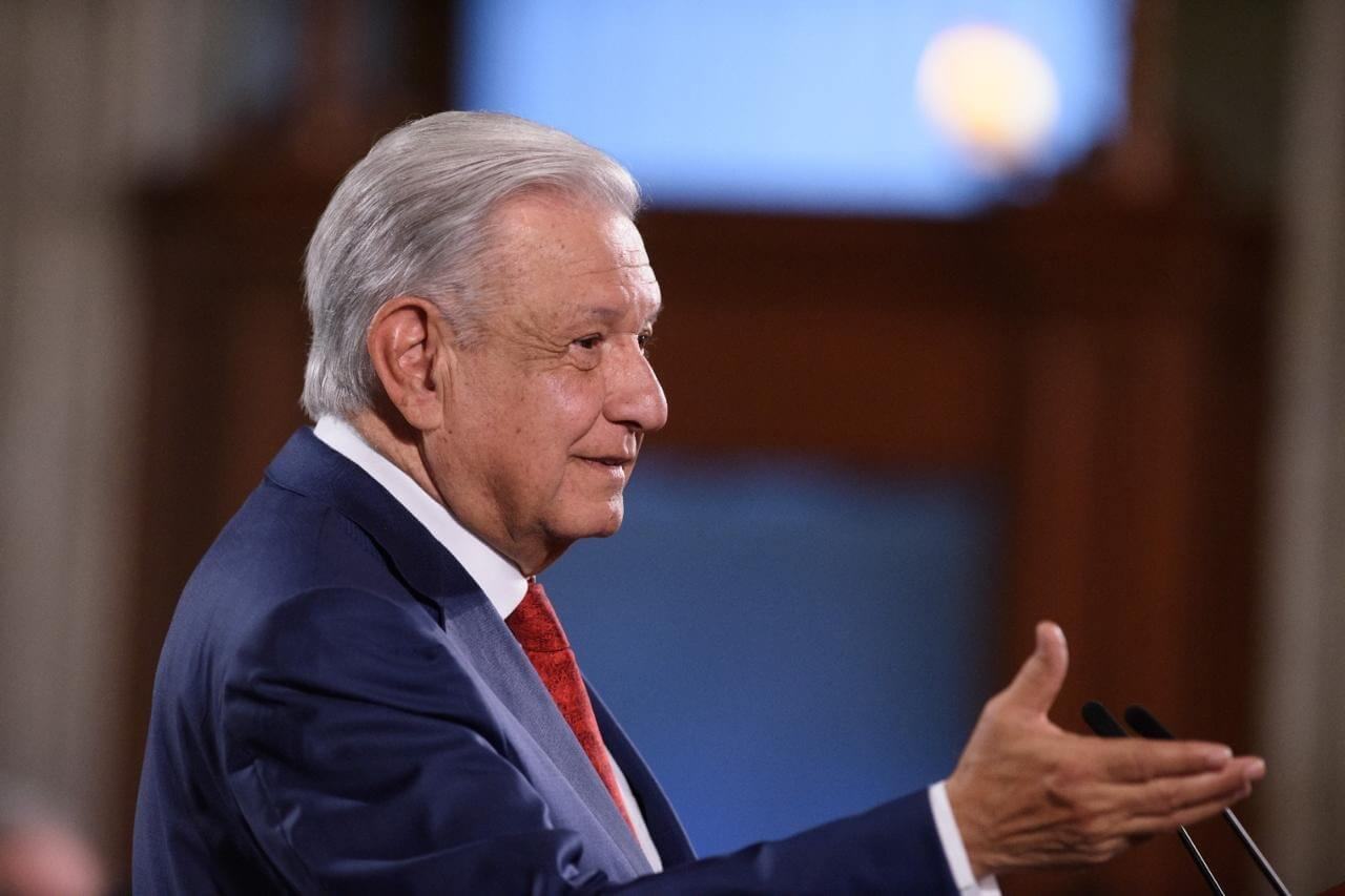 Veo un México con justicia, legalidad y democracia: AMLO