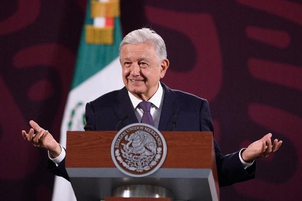 Adiós a la deducción fiscal por donativos, propone AMLO