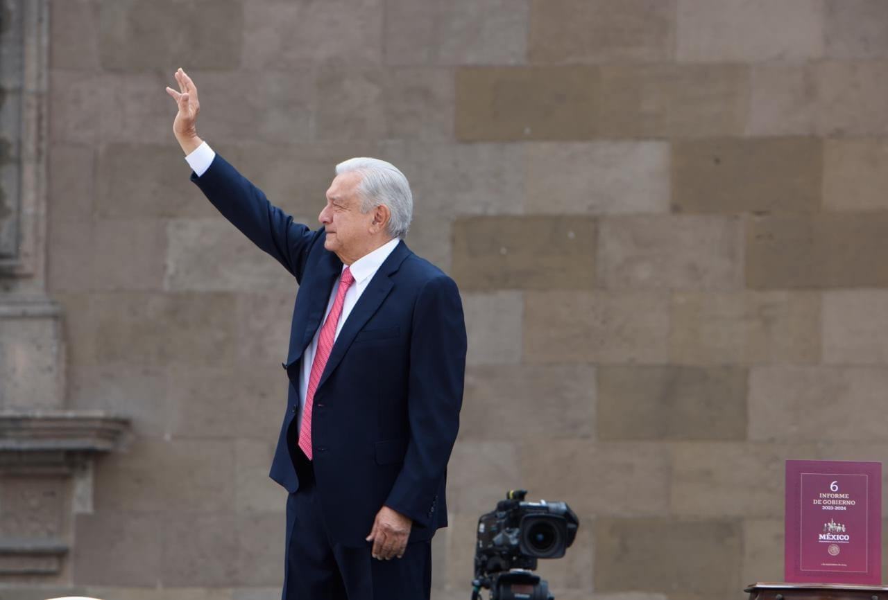 Me voy con el orgullo de haber servido a un pueblo bueno: AMLO