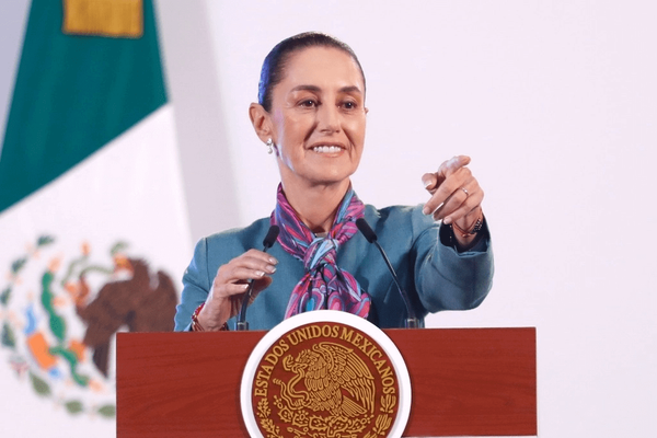 Sheinbaum y Trump dialogan por teléfono sobre migración y seguridad
