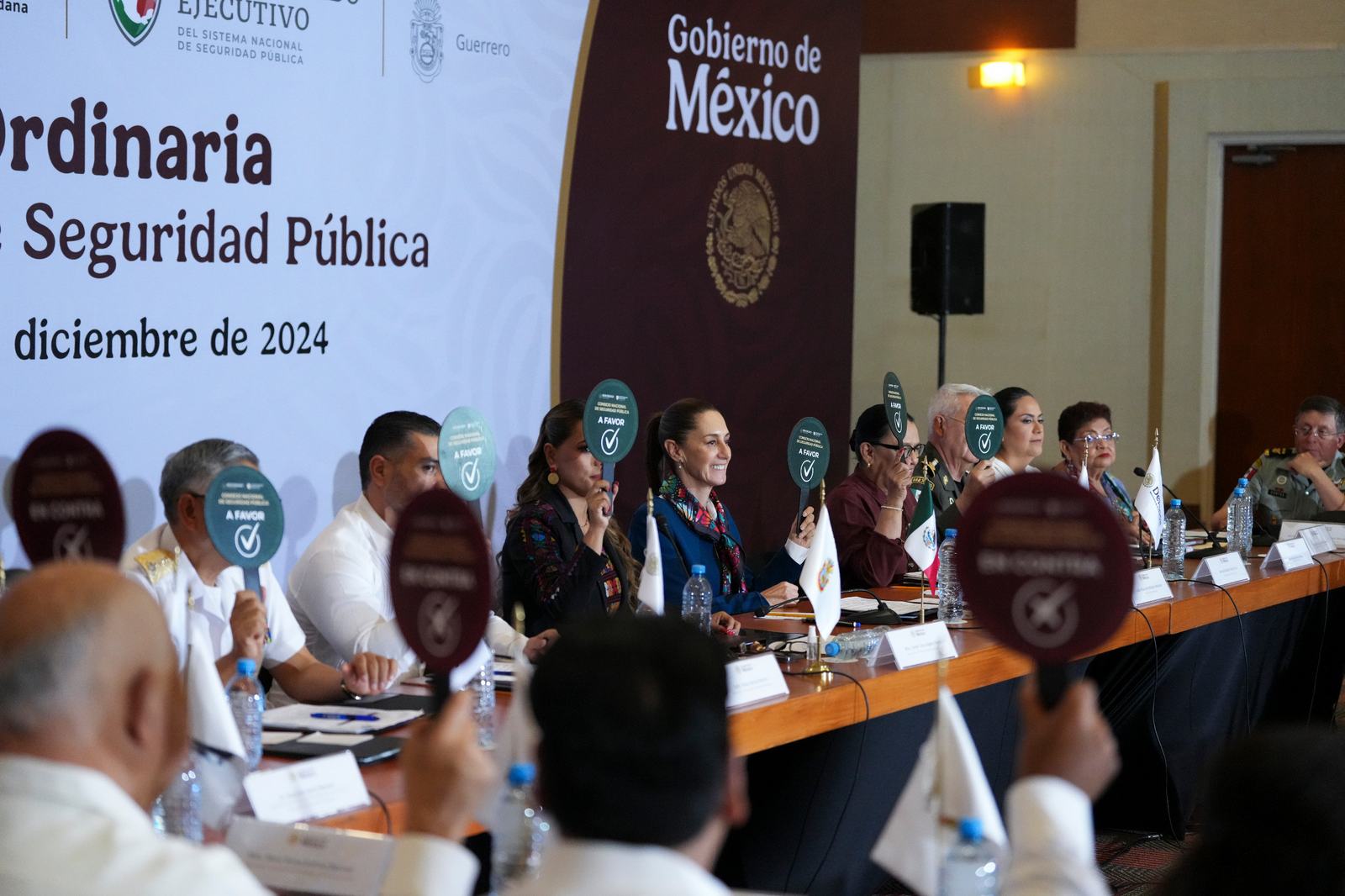 Presidenta pide a gobernadores tomarse en serio la estrategia de seguridad