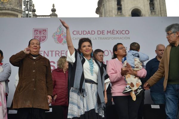 Brugada lanza programa Desde la Cuna