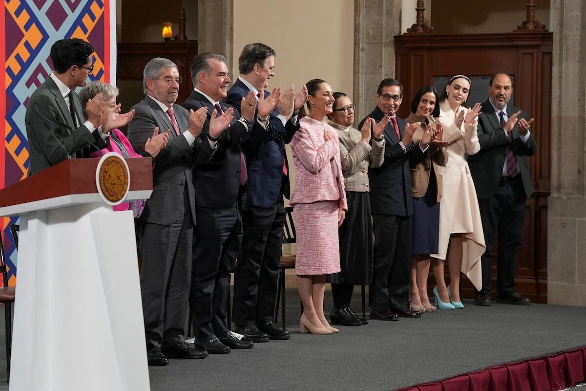 Sheinbaum llama al sector empresarial a fortalecer Plan México