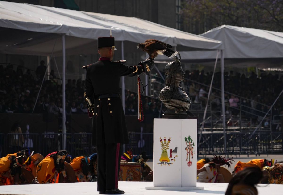 Funerales de Estado a 500 años de la ejecución de Cuauhtémoc