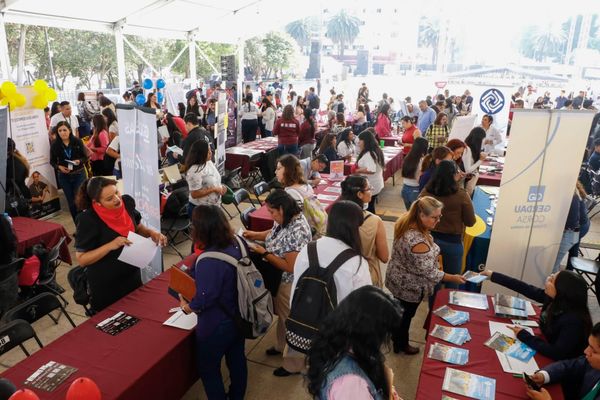 Brugada impulsa autonomía económica de las mujeres