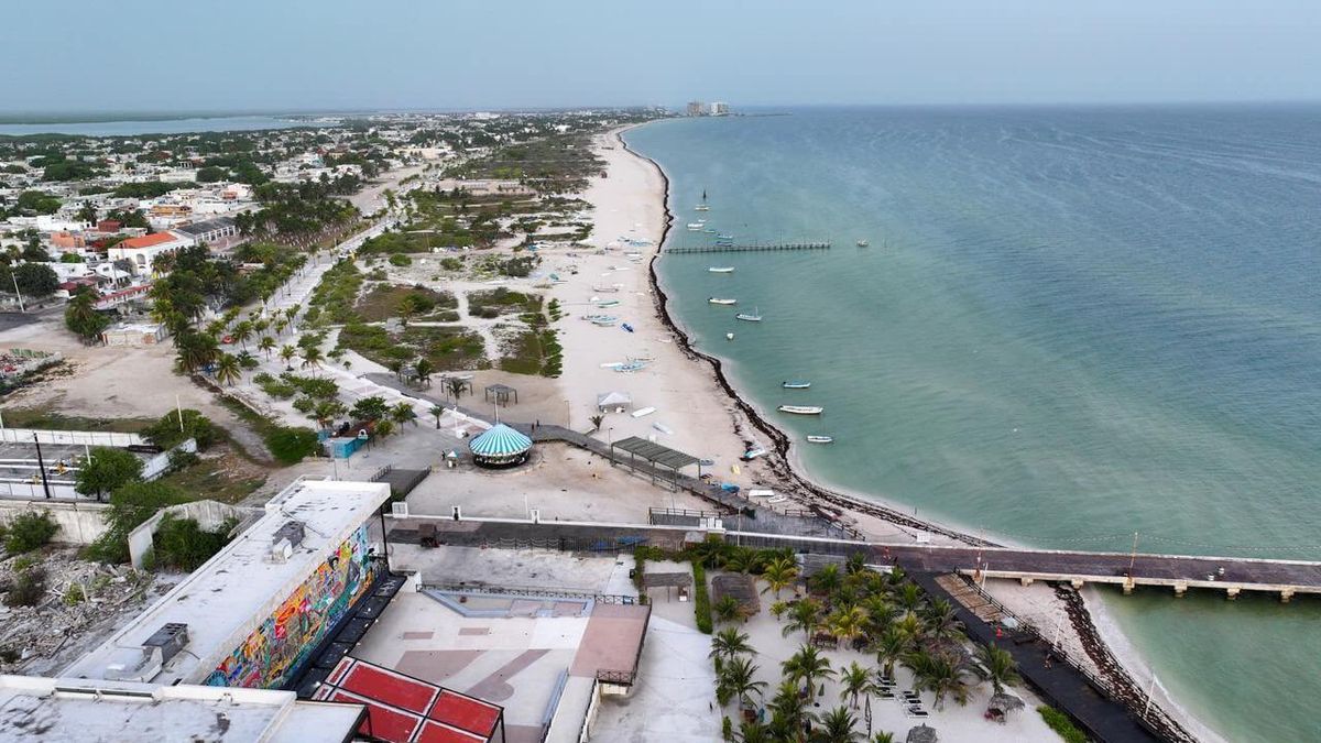 Banderazo a limpieza de playas y campaña contra plásticos