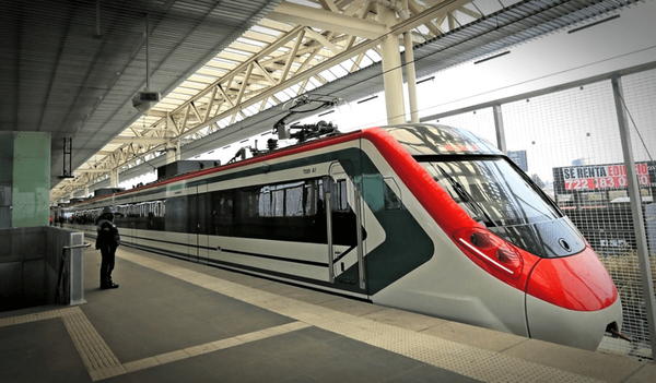 Sheinbaum anuncia que el Tren “El Insurgente” operará de Toluca a Observatorio en enero de 2026