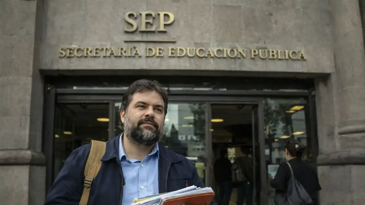 Más allá de Marx: instituciones, legado y futuro de la educación pública